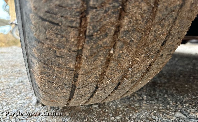 image for item JT9233 2003 Ford Windstar  van