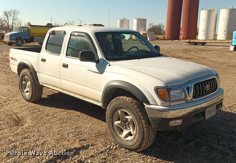 image for item KG9578 2003 Toyota Tacoma SR5  Double Cab pickup truck