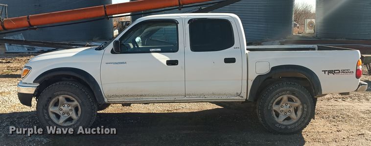 image for item KG9578 2003 Toyota Tacoma SR5  Double Cab pickup truck