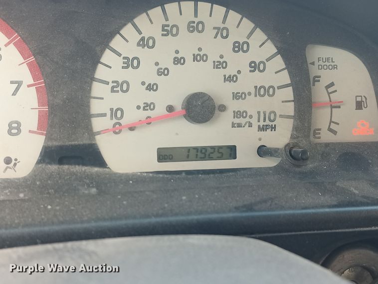 image for item KG9578 2003 Toyota Tacoma SR5  Double Cab pickup truck