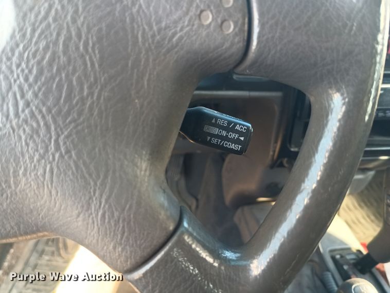 image for item KG9578 2003 Toyota Tacoma SR5  Double Cab pickup truck