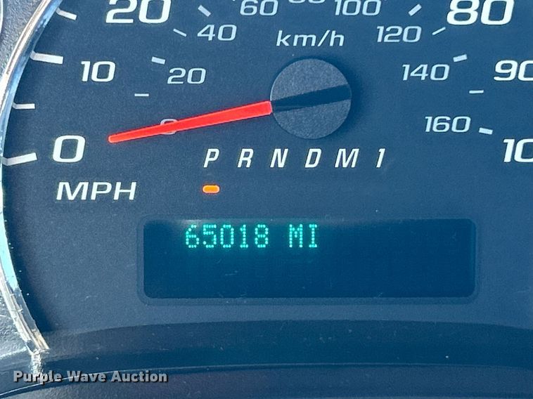 image for item KH9583 2011 Chevrolet Express G3500  shuttle bus