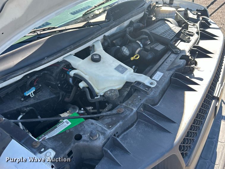 image for item KH9583 2011 Chevrolet Express G3500  shuttle bus