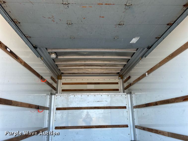 image for item KH9602 2006 Ford E450 Super Duty  box truck