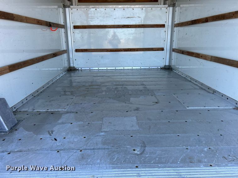 image for item KH9602 2006 Ford E450 Super Duty  box truck