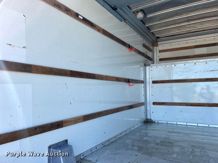 image for item KH9602 2006 Ford E450 Super Duty  box truck