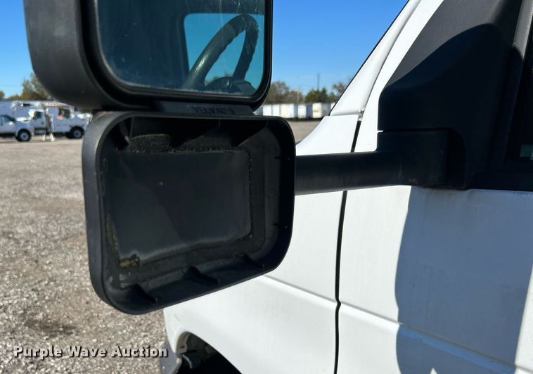 image for item KH9602 2006 Ford E450 Super Duty  box truck