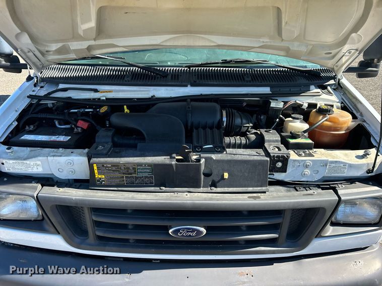 image for item KH9602 2006 Ford E450 Super Duty  box truck