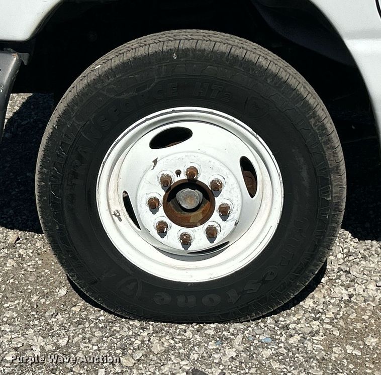 image for item KH9602 2006 Ford E450 Super Duty  box truck