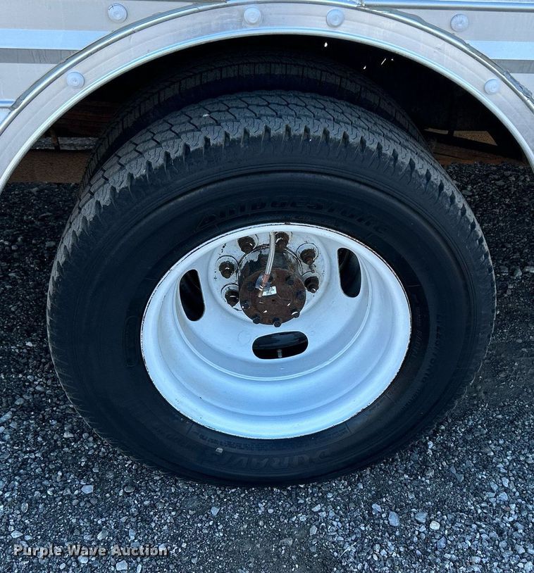 image for item KH9602 2006 Ford E450 Super Duty  box truck