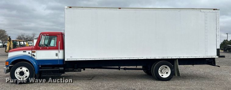 image for item KH9633 2001 International 4700  box truck