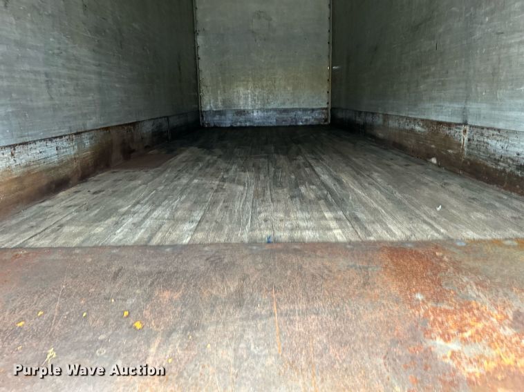 image for item KH9633 2001 International 4700  box truck