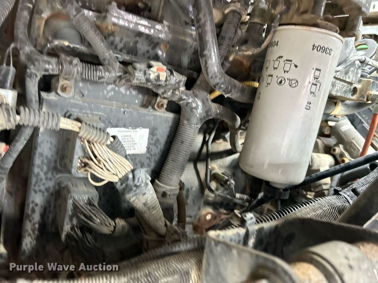 image for item KH9634 2007 Elgin Whirlwind  street sweeper truck