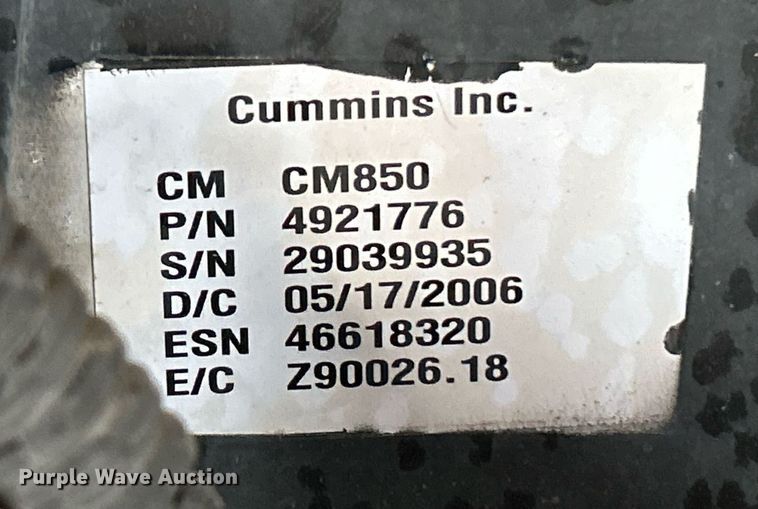 image for item KH9634 2007 Elgin Whirlwind  street sweeper truck