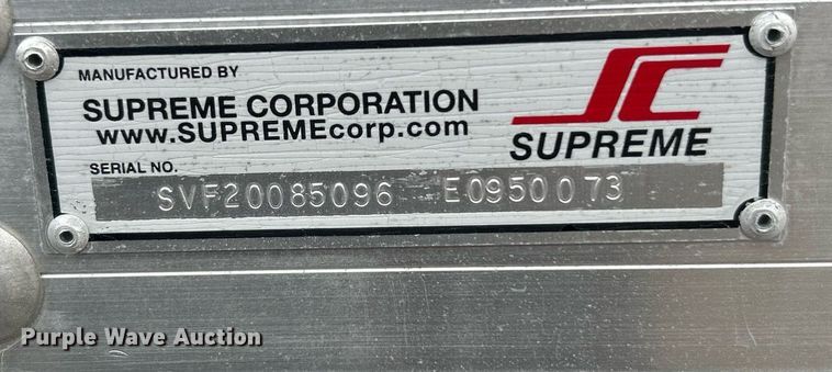 image for item KH9649 2015 Ford F650 Super Duty XLT  box truck