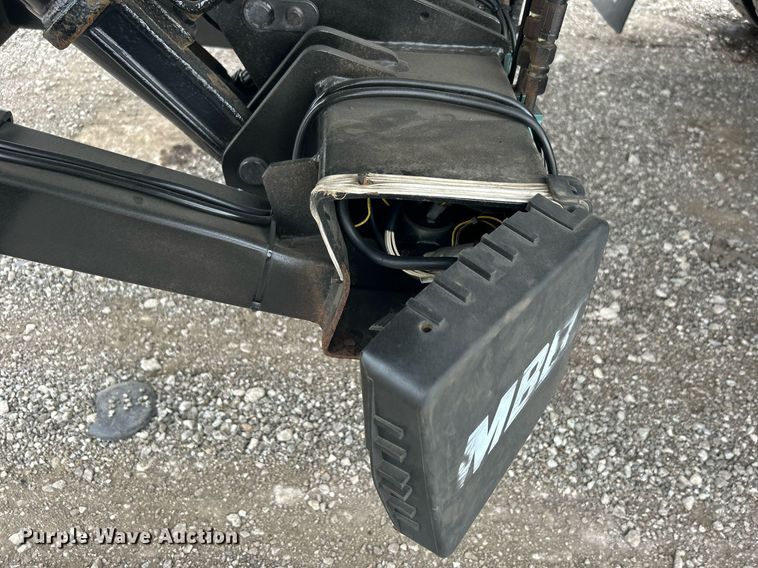 image for item KH9649 2015 Ford F650 Super Duty XLT  box truck