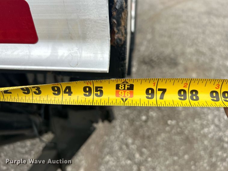 image for item KH9649 2015 Ford F650 Super Duty XLT  box truck