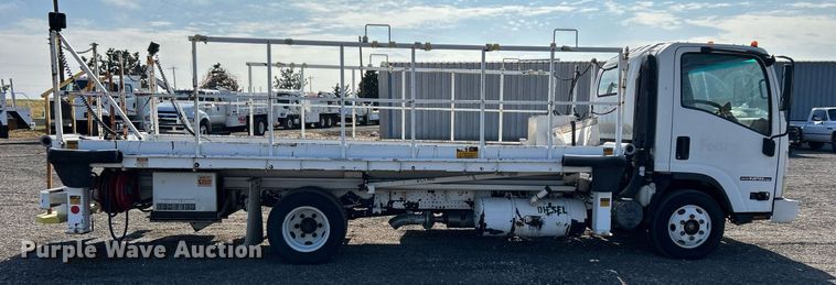 image for item KH9655 2007 Isuzu NPR HD  scissor lift truck