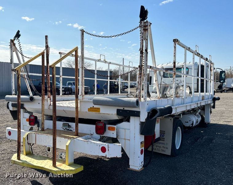 image for item KH9655 2007 Isuzu NPR HD  scissor lift truck