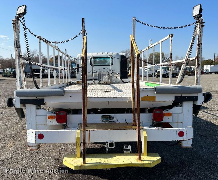 image for item KH9655 2007 Isuzu NPR HD  scissor lift truck