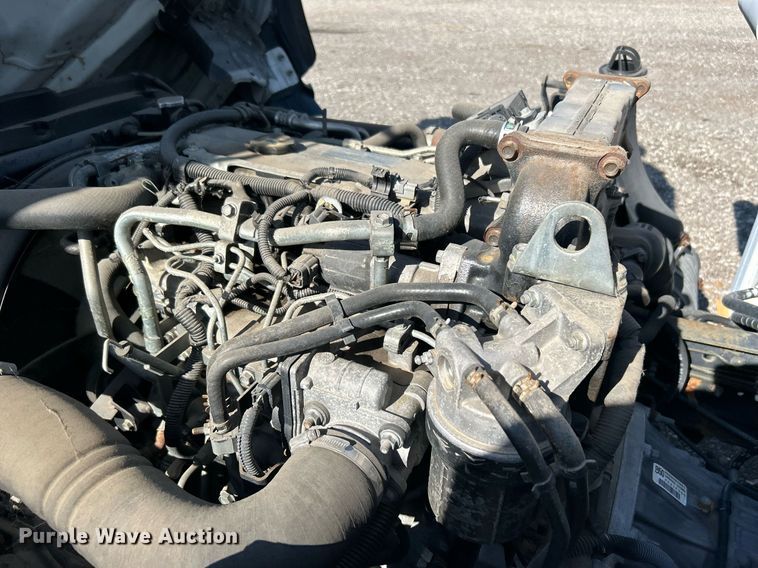 image for item KH9655 2007 Isuzu NPR HD  scissor lift truck