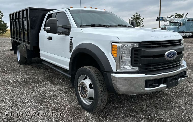 image for item KH9663 2017 Ford F450 XL  SuperCab flatbed truck