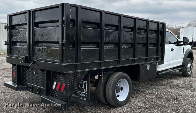 image for item KH9663 2017 Ford F450 XL  SuperCab flatbed truck