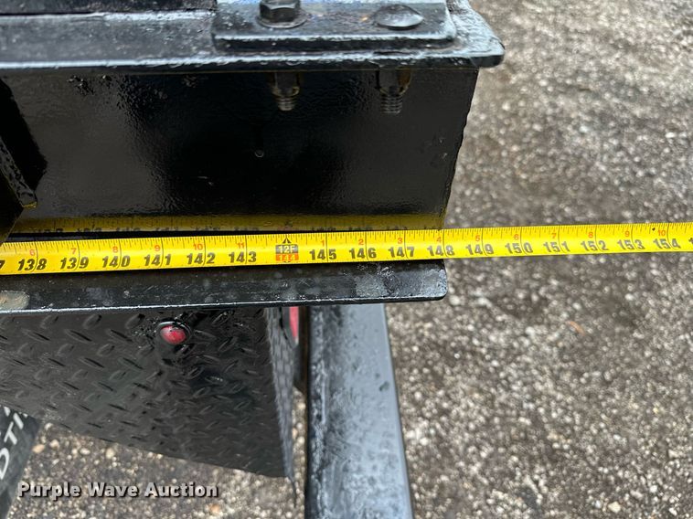 image for item KH9663 2017 Ford F450 XL  SuperCab flatbed truck