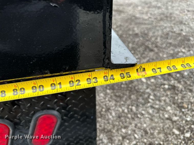 image for item KH9663 2017 Ford F450 XL  SuperCab flatbed truck