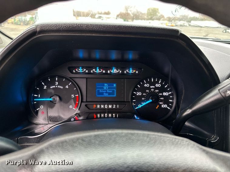 image for item KH9663 2017 Ford F450 XL  SuperCab flatbed truck