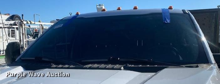 image for item KH9663 2017 Ford F450 XL  SuperCab flatbed truck