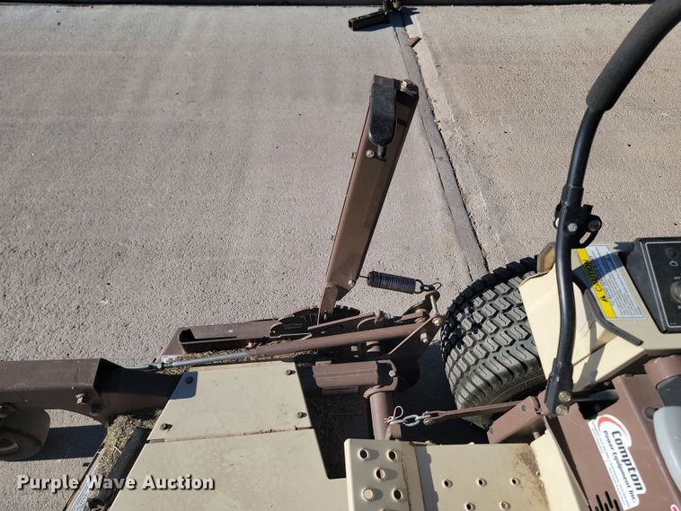 image for item KT9958 Grasshoper 725K  ZTR lawn mower