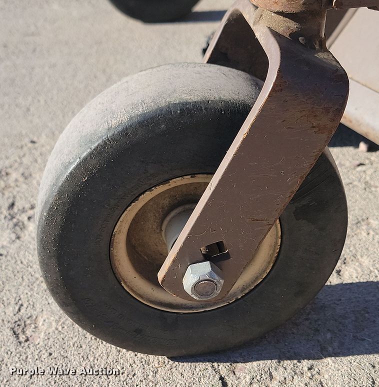 image for item KT9958 Grasshoper 725K  ZTR lawn mower