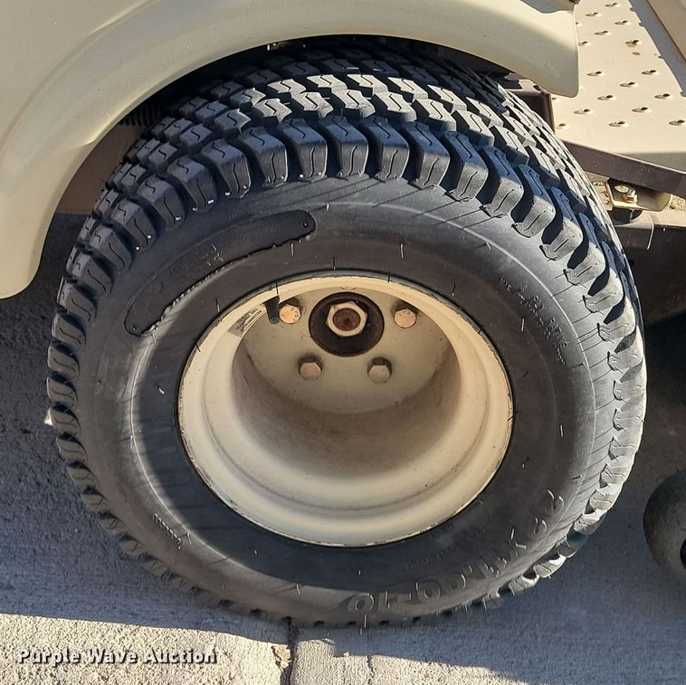 image for item KT9958 Grasshoper 725K  ZTR lawn mower