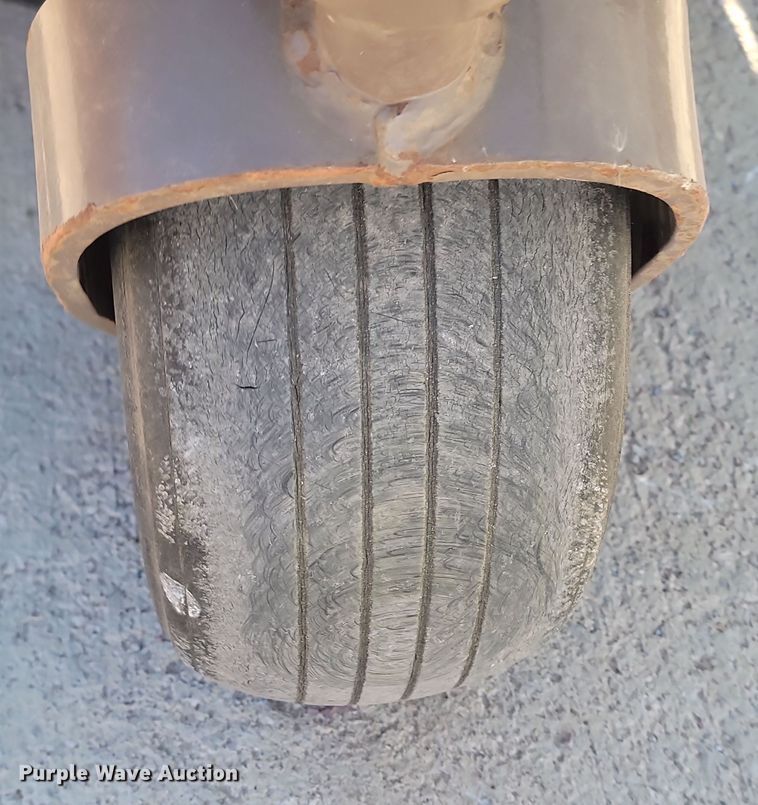 image for item KT9958 Grasshoper 725K  ZTR lawn mower