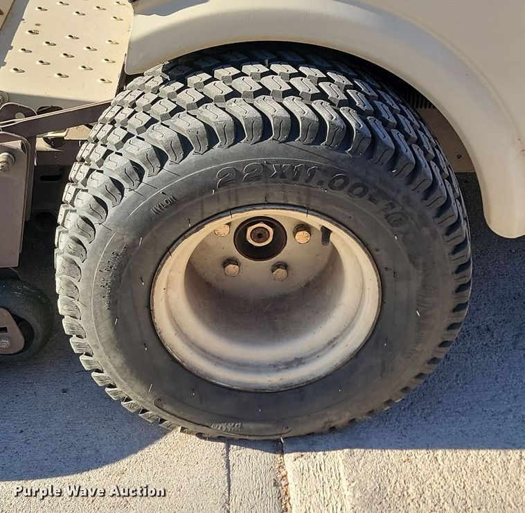 image for item KT9958 Grasshoper 725K  ZTR lawn mower