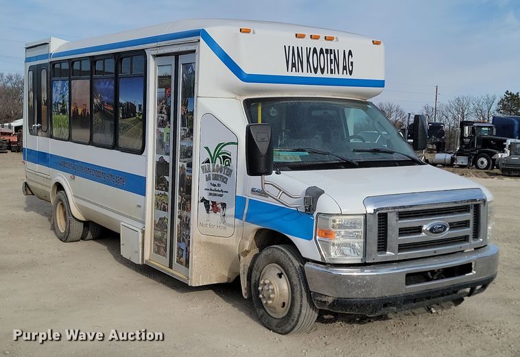 image for item KU9009 2010 Ford E450 El Dorado  shuttle bus