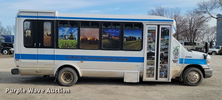 image for item KU9009 2010 Ford E450 El Dorado  shuttle bus