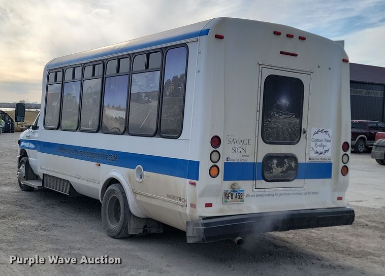 image for item KU9009 2010 Ford E450 El Dorado  shuttle bus
