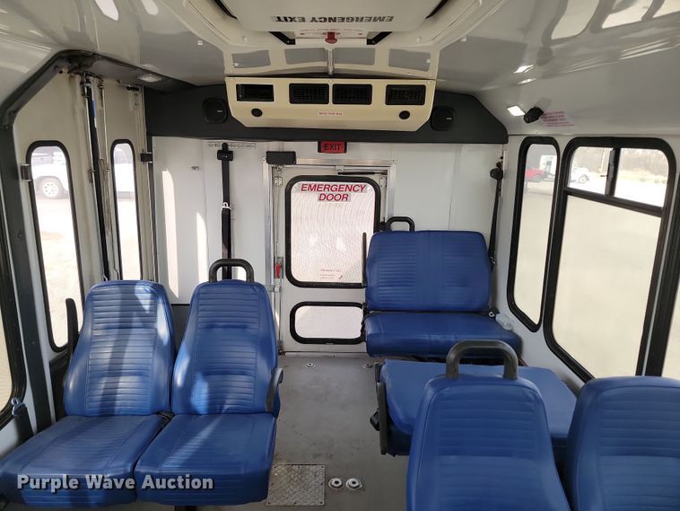 image for item KU9009 2010 Ford E450 El Dorado  shuttle bus