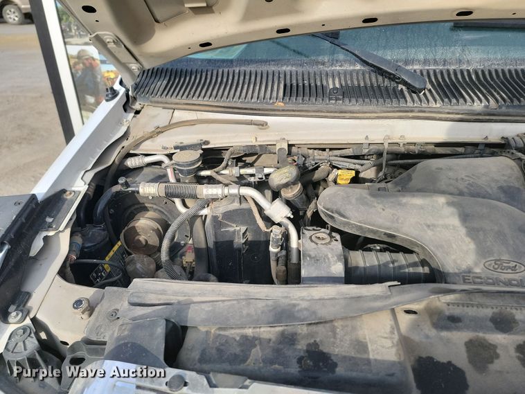 image for item KU9009 2010 Ford E450 El Dorado  shuttle bus