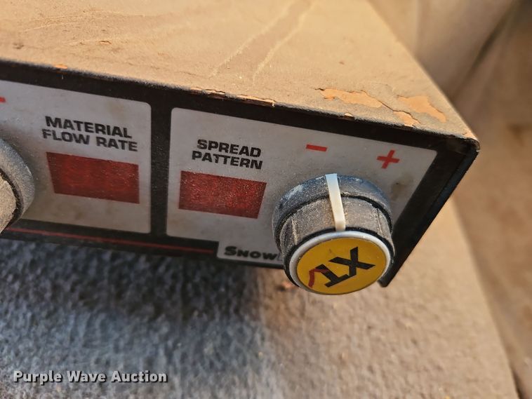 image for item LB9635 TrynEx SnowEx SP-8500  spreader