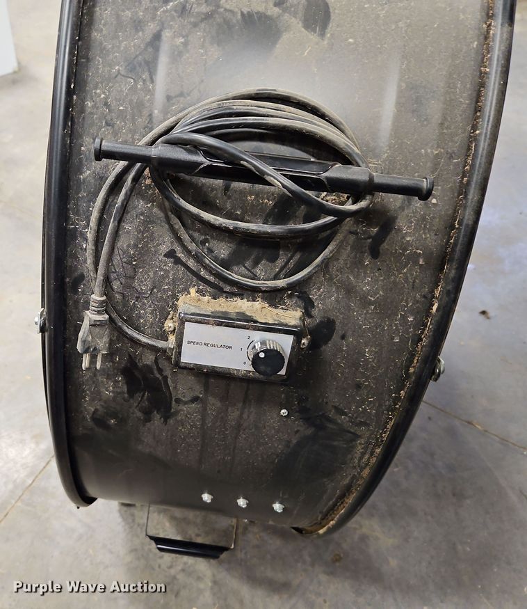 image for item LB9637 (4) fans