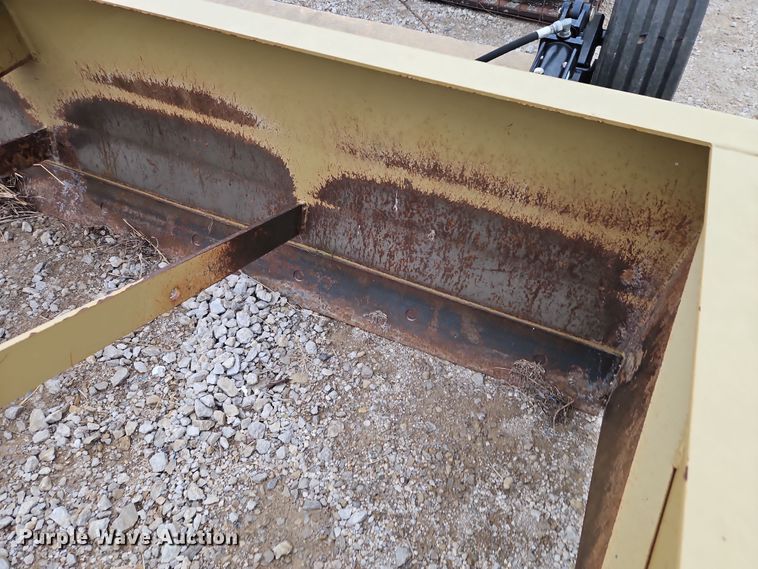 image for item LB9638 Land Pride BB4510  box blade