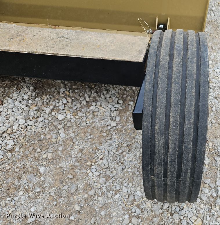 image for item LB9638 Land Pride BB4510  box blade