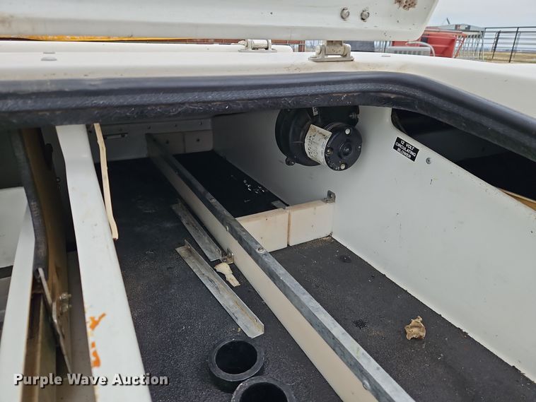 image for item LB9639 Porta-Vet Triple Crown  pickup bed insert