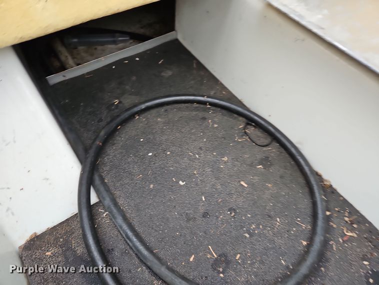 image for item LB9639 Porta-Vet Triple Crown  pickup bed insert