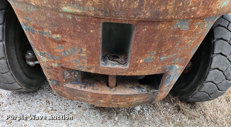 image for item LB9649 Mitsubishi FG20 forklift