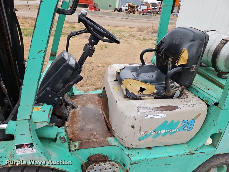 image for item LB9649 Mitsubishi FG20 forklift