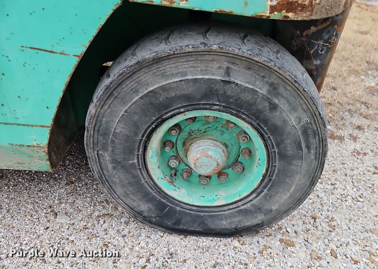 image for item LB9649 Mitsubishi FG20 forklift